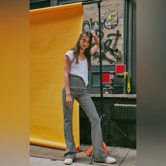 Free People Jayde Railroad Flare Jeans Train Car Stripe High Rise Size 25 New - Picture 3 of 10